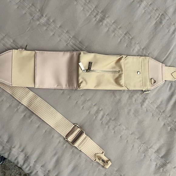 BEIS Cream Universal Bag Strap - Picture 4 of 6